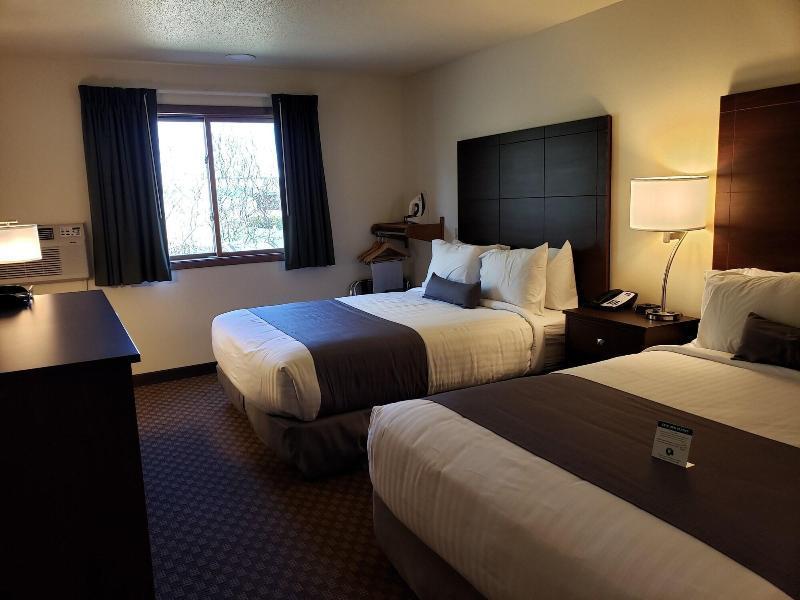 Cobblestone Inn & Suites - Merrill Экстерьер фото