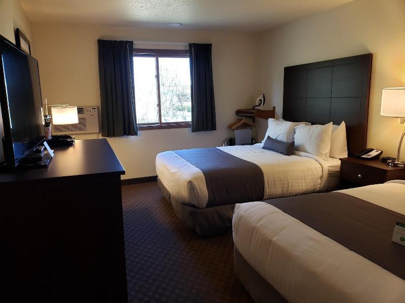 Cobblestone Inn & Suites - Merrill Экстерьер фото