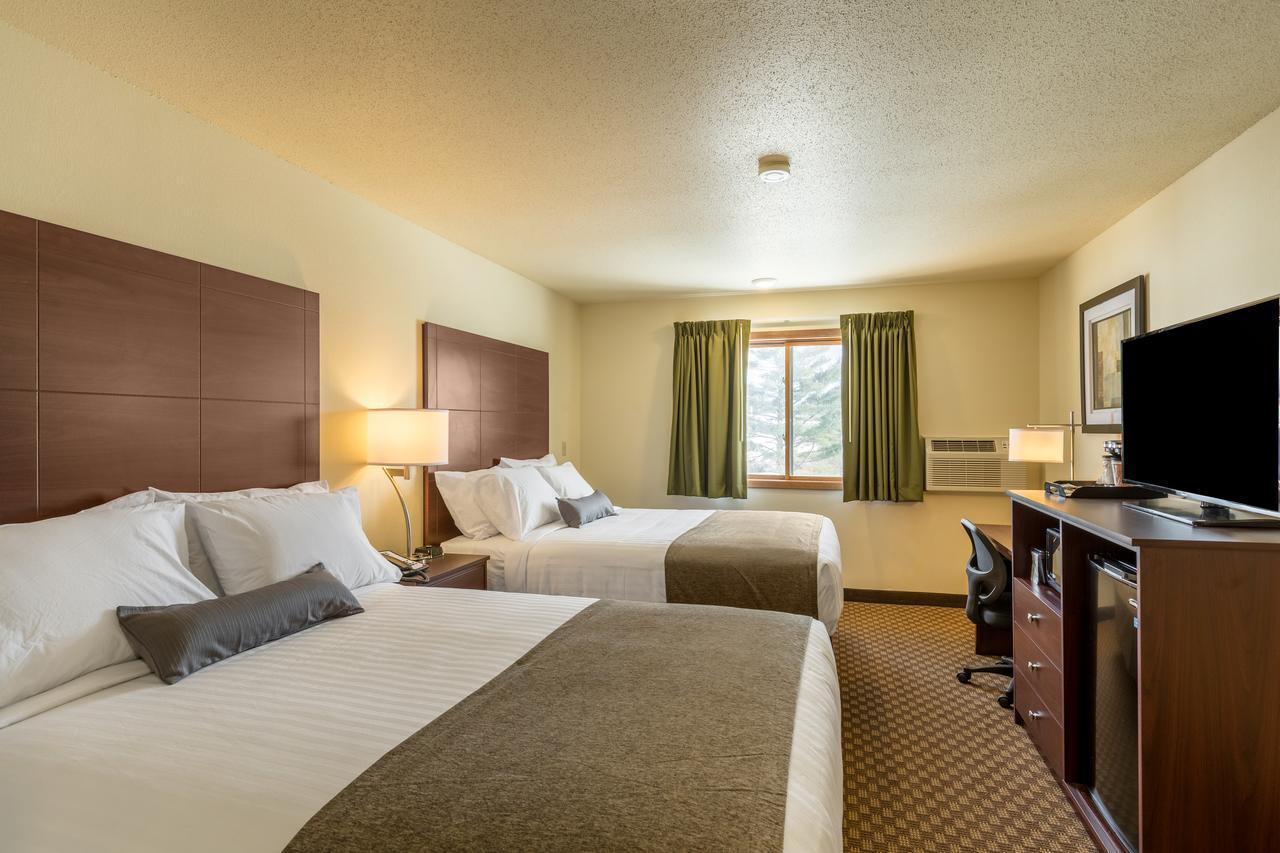 Cobblestone Inn & Suites - Merrill Экстерьер фото